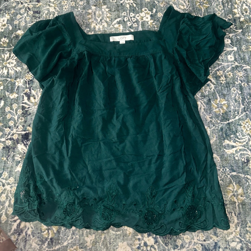 LOFT Teal Sleeveless Blouse